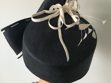 For Rent: Navy and white hat