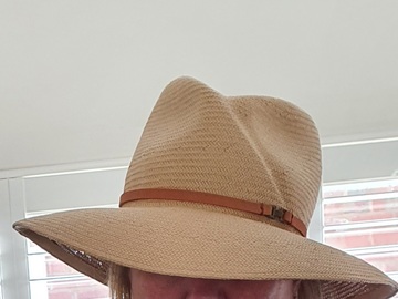 For Sale: Natural straw fedora with leather trim