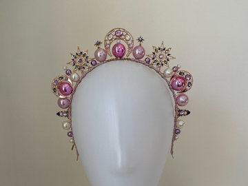 For Sale: Luna crown 